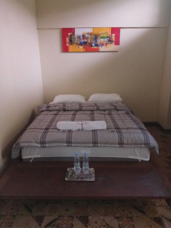 Doeloerkoe Homestay Solo Extérieur photo